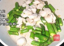 蒜香芦笋龙利鱼柳的做法图解5