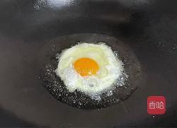 肉丸荞麦面的做法图解1