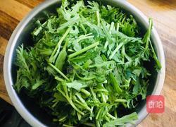炒面蒸茼蒿的做法图解2