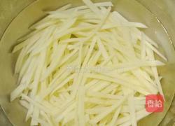 香菇炒土豆的做法图解1