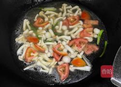 番茄海鲜菇汤的做法图解7