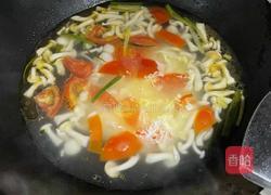 番茄海鲜菇汤的做法图解9