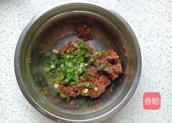 猪肉馅饺子的做法图解4