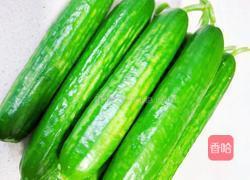 麻辣凉拌黄瓜的做法图解1