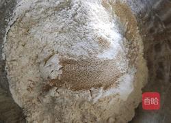 牛心菜包子的做法图解1