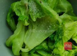 红酒翡翠水晶虾的做法图解5