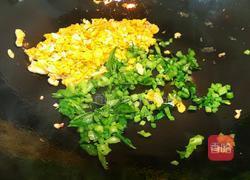 芹香蛋炒饭的做法图解8