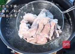 虎皮青椒烧排骨的做法图解1