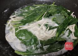 酸汤鸡蛋面的做法图解8