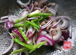 洋葱炒肉的做法图解5
