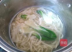酸辣汤面的做法图解4