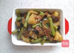 土豆茄子炖豆角的做法图解8