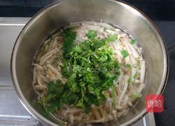 刷脂菌菇芙蓉蛋汤的做法图解11