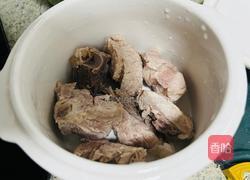 排骨萝卜汤的做法图解2