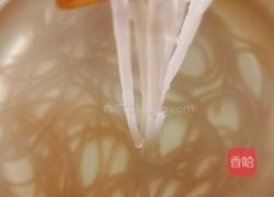 白菜山药粉丝汤的做法图解3