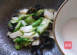 醋溜木耳白菜的做法图解10