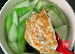 丝瓜鱼腐汤的做法图解3