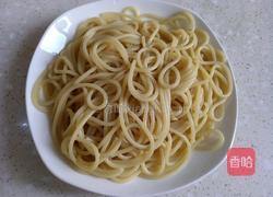日式咖喱鸡肉意面的做法图解3