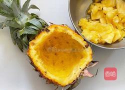 菠萝炒饭的做法图解1