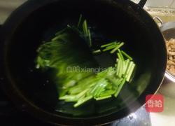 蒜苔炒里脊的做法图解7