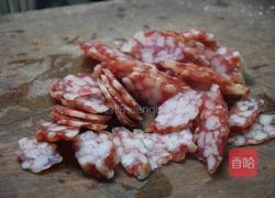 腊肠焖饭的做法图解2