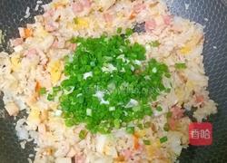 娃娃菜丸子炒饭的做法图解9