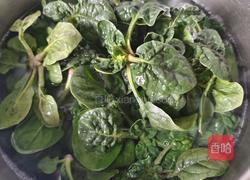 凉拌菠菜的做法图解3