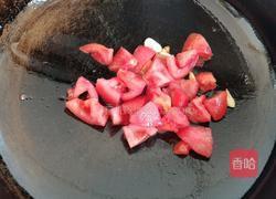 西红柿木耳白玉菇炒鸡蛋的做法图解4