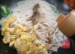 青菜炒米粉的做法图解9