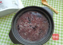黑豆桑椹砂锅粥（简单版）的做法图解1