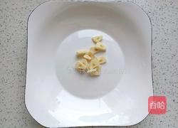 清炒油麦菜的做法图解3