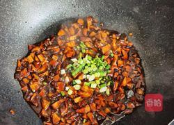 香菇黄豆酱米线的做法图解8
