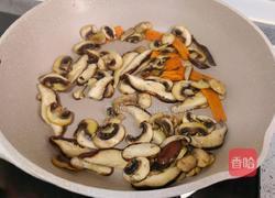 菌菇炒青菜的做法图解6