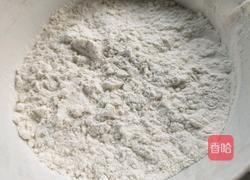 豆芽粉丝贴喝饼的做法图解1