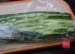 凉拌黄瓜的做法图解2