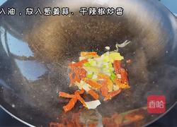 酸辣白菜的做法图解1