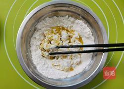 牛肉菠萝披萨（约7寸）的做法图解4