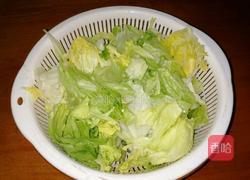 奥莱奥橄榄油炒西包菜的做法图解1