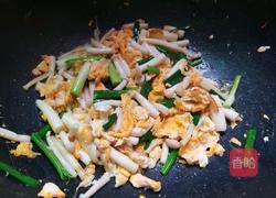 海鲜菇炒鸡蛋的做法图解11