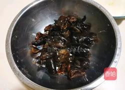凉拌木耳（奥莱奥特级初榨橄榄油）的做法图解5
