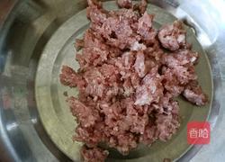 猪肉莲藕丸子的做法图解1