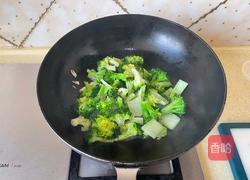 清炒西兰花的做法图解9