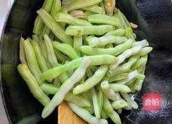 土豆炖豆角的做法图解9