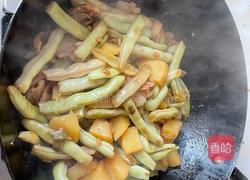 土豆炖豆角的做法图解16