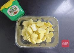  这样烤土豆不放一点油，超级健康！的做法图解1
