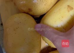 麻辣波浪土豆的做法图解1