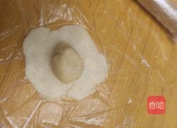 小熊猫蛋黄酥的做法图解9