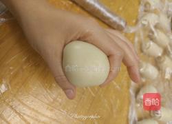 小熊猫蛋黄酥的做法图解18