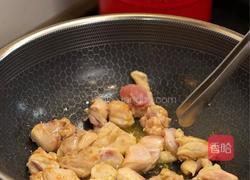 馋哭隔壁小孩的滑蛋鸡肉饭在家也能轻松复刻！的做法图解3