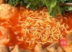 虾滑番茄肥牛泡面的做法图解8